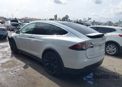 2018 Tesla Model X 100D/75D/P100D from USA, damaged, VIN 5YJXCBE22JF142767